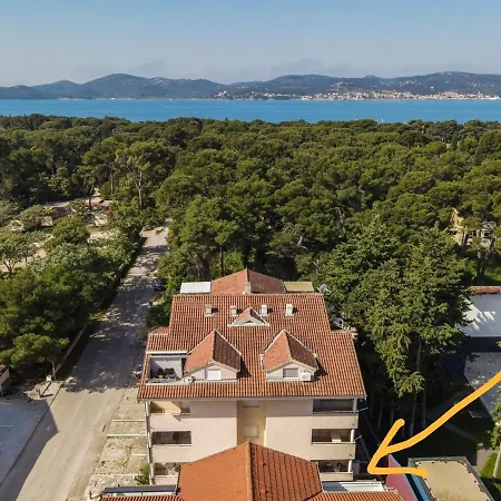 Luna Biograd Na Moru
