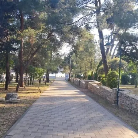 Luna Biograd Na Moru